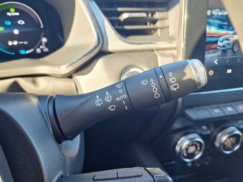 Auto Renault Captur Plug-In Hybrid E-Tech 160 Cv Intens Usate A Varese