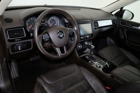 Auto Volkswagen Touareg 3.0 V6 Tdi Executive 262Cv Tiptronic Usate A Alessandria