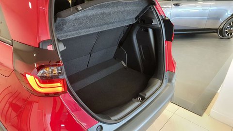 Auto Honda Jazz 1.5 Crosstar Ecvt Executive Nuove Pronta Consegna A Napoli