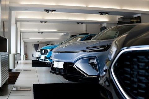 Auto Mg Zs 1.0T-Gdi Aut. Luxury Nuove Pronta Consegna A Genova