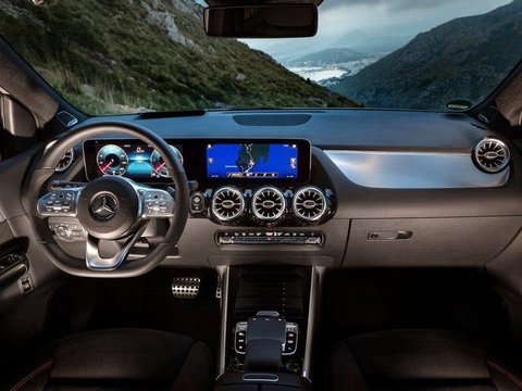 Auto Mercedes-Benz Classe B B Sportstourer B 180Automatic Nuove Pronta Consegna A Genova