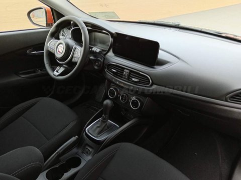 Auto Fiat Tipo 5 Porte E Sw Hatchback My23 1.5 Hybrid130Cv Dct Hb Cross Km0 A Vicenza