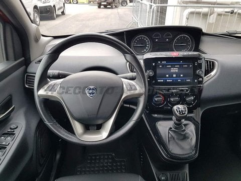 Auto Lancia Ypsilon Iii 2021 1.0 Firefly Hybrid Gold S&S 70Cv 5P.ti Usate A Padova