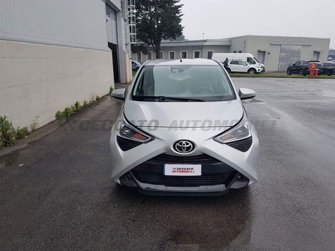 Auto Toyota Aygo Ii 2018 5P 5P 1.0 X-Play 72Cv Usate A Vicenza