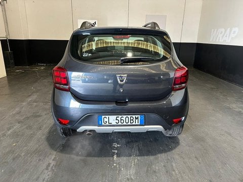 Auto Dacia Sandero Stepway 0.9 Tce 90 Cv Comfort Usate A Milano
