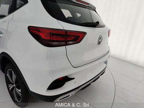 Auto Nuove Pronta Consegna Caserta MG HS Benzina 1.5T-GDI AT Luxury - AMICA  & C. SRL