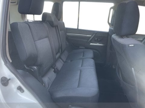 Auto Usate A Pistoia | Mitsubishi Pajero 3.2 Cr Instyle 5P Auto Autocarro