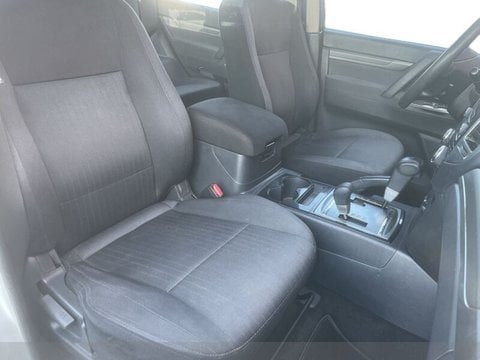 Auto Usate A Pistoia | Mitsubishi Pajero 3.2 Cr Instyle 5P Auto Autocarro