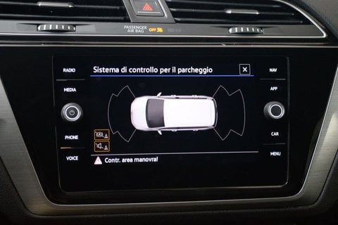Auto Volkswagen Touran 2.0 Tdi Scr Dsg Business Bluemotion Technology 150Cv Usate A Perugia