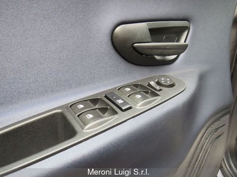 Auto Lancia Ypsilon 1.0 Firefly 5 Posti Hybryd Gold (Neopatentati) Usate A Monza E Della Brianza