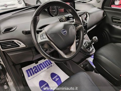 Auto Lancia Ypsilon 1.0 Firefly 5P Hybrid Gold Usate A Milano