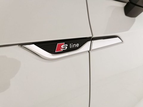 Auto Audi A5 Sportback 40 2.0 Tdi Mhev S Line Edition 204Cv S-Tronic Usate A Chieti