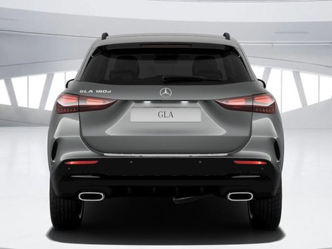 Auto Mercedes-Benz Classe Gla Gla 180 D Amg Line Advanced Plus Night-Pack Nuove Pronta Consegna A Ravenna