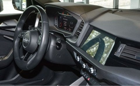 Auto Audi A1 Citycarver 30 Tfsi S Tronic Led Navi Usate A Varese