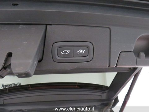 Auto Volvo Xc60 B4 (D) Awd Geartronic Momentum Pro Usate A Como