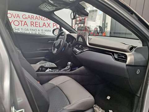 Auto Toyota C-Hr 2.0 Hybrid E-Cvt Lounge Km0 A Roma