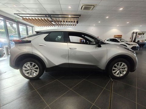Auto Km0 A Frosinone | Toyota C-Hr Plug-In Hybrid 220 Active