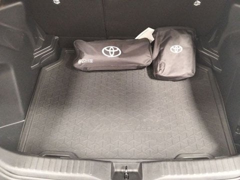 Auto Usate A Roma | Toyota Yaris Cross 1.5H (116 Cv) E-Cvt Trend