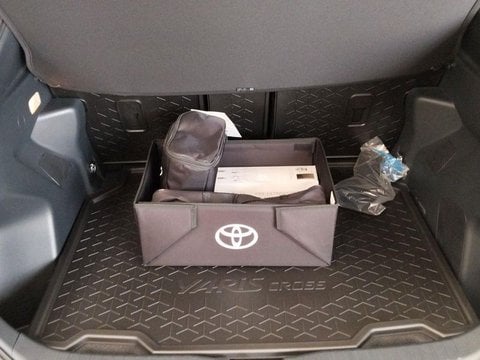 Auto Km0 A Roma | Toyota Yaris Cross 1.5 (130) Trend 2Wd
