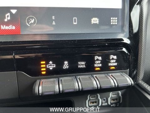 Auto Dodge Ram Limited Night Crew Cab 5.7 Hemi Gpl Optional Compresi *Netto Iva* Km0 A La Spezia