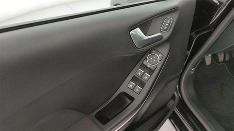 Auto Ford Fiesta 1.0 Ecoboost Hybrid 125 Cv 5 Porte Titanium Usate A Bari