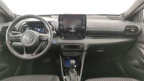 Auto Toyota Yaris 1.5 Hybrid 5 Porte Premiere Usate A Bari