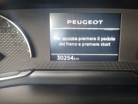 Auto Peugeot 208 Puretech 100 Stop&Start Eat8 5 Porte Allure Usate A Siena