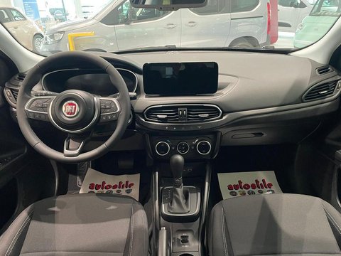 Auto Fiat Tipo 1.5 Hybrid Dct 5 Porte Cross Pronta Consegna Km0 A Reggio Emilia