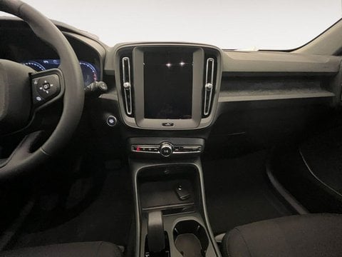 Auto Volvo Xc40 T2 Automatico Essential Autocarro Con Permuta Nuove Pronta Consegna A Pordenone