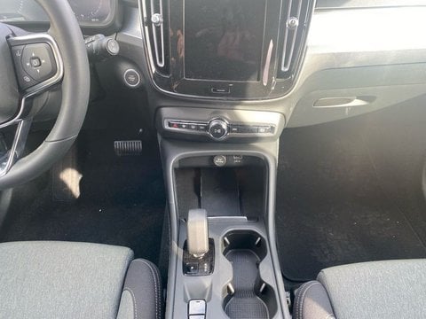 Auto Volvo Xc40 T4 Recharge Plug-In Hybrid Automatico Core Km0 A Pordenone