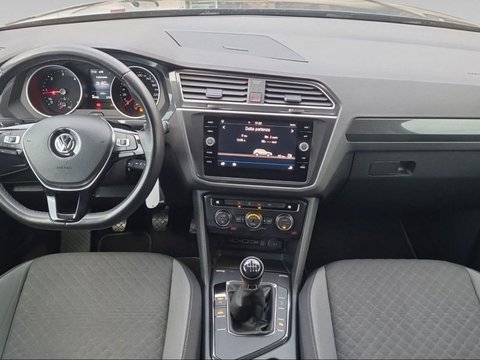 Auto Volkswagen Tiguan Ii 2016 1.6 Tdi Business 115Cv Usate A Siena