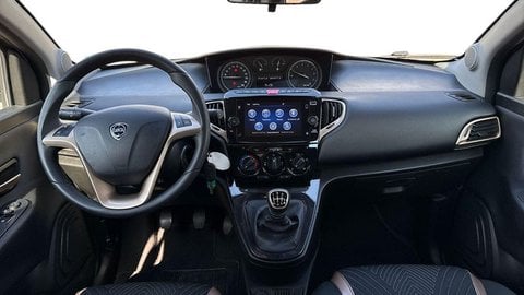 Auto Usate A Viterbo | Lancia Ypsilon Iii 2021 1.0 Firefly Hybrid 70Cv Alberta Ferretti S