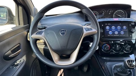 Auto Usate A Viterbo | Lancia Ypsilon Iii 2021 1.0 Firefly Hybrid 70Cv Alberta Ferretti S