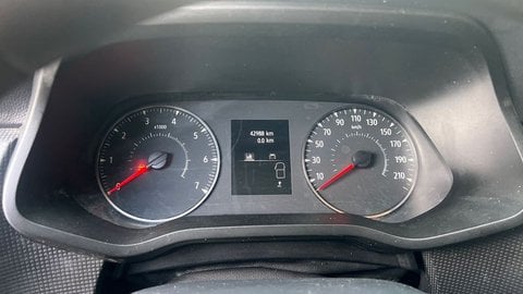 Auto Usate A Viterbo | Renault Trafic Van T27 2.0 Blue Dci 150Cv L1H1