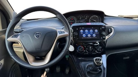 Auto Usate A Viterbo | Lancia Ypsilon Iii 2021 1.0 Firefly Hybrid 70Cv Alberta Ferretti S