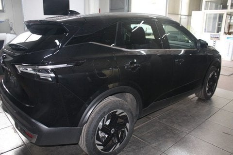 Auto Km0 A Viterbo | Nissan Qashqai 1300 Mhev 158 Cv Xtronic N-Connecta