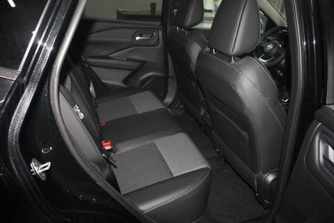 Auto Km0 A Viterbo | Nissan Qashqai 1300 Mhev 158 Cv Xtronic N-Connecta