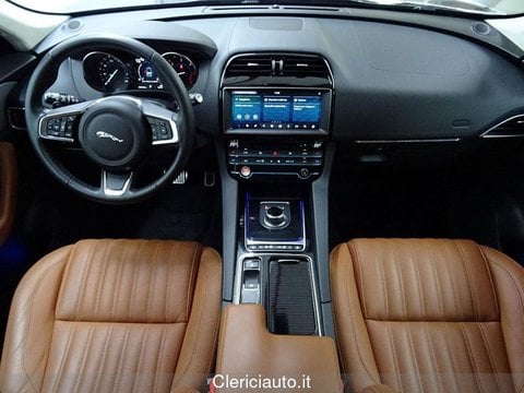 Auto Jaguar F-Pace 3.0 D V6 300 Cv Awd Aut. Portfolio (Tetto Pan.) Usate A Como