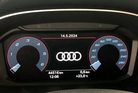 Auto Audi Q3 Spb 35 Tdi S Tronic S Line Edition Usate A Perugia