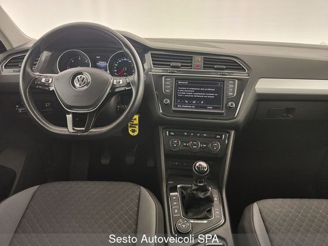 Auto Volkswagen Tiguan 2.0 Tdi Scr 4Motion Style Usate A Milano