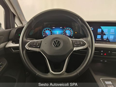 Auto Volkswagen Golf 8 Life 1.0 Etsi 81 Kw (110 Cv) Dsg Usate A Milano