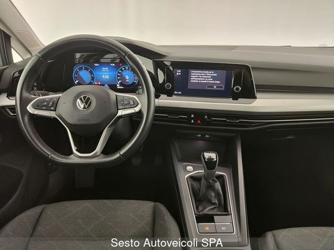 Auto Volkswagen Golf 8 Life 2.0 Tdi Scr 85 Kw (115 Cv) Usate A Milano