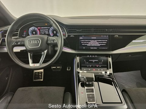 Auto Audi Q8 55 Tfsi Quattro Tiptronic Sport - S Line Usate A Milano