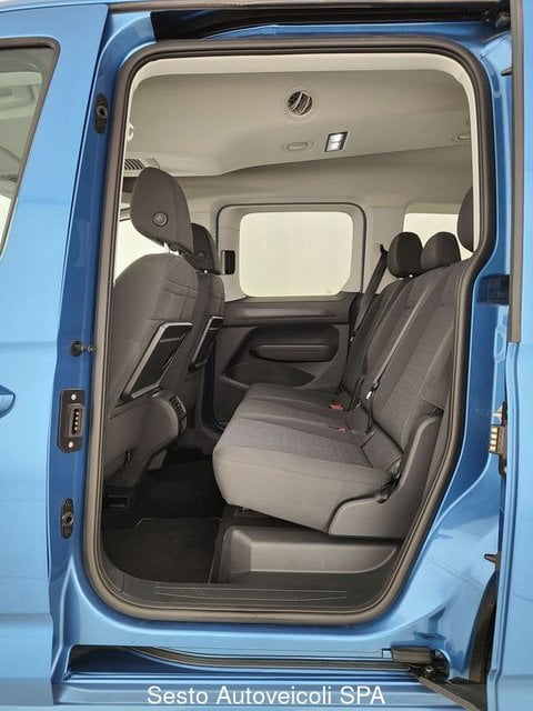 Auto Volkswagen Caddy 2.0 Tdi 102 Cv Kombi Business Usate A Milano