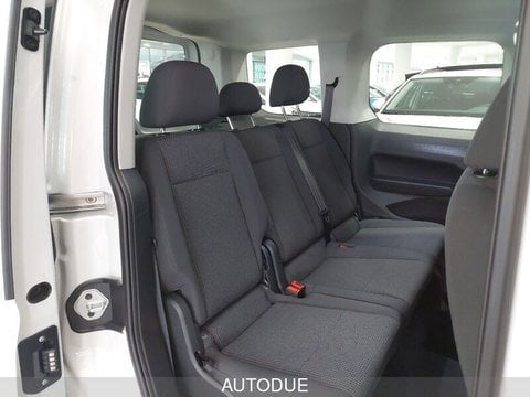 Auto Volkswagen Caddy Kombi 2.0 Tdi 75Kw Usate A Salerno