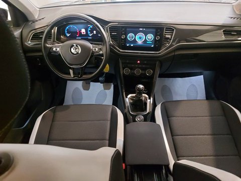 Auto Volkswagen T-Roc 2.0 Tdi Scr 4Motion Advanced Bluemotion Technology Usate A Pescara