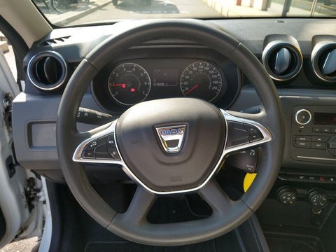 Auto Dacia Duster 1.0 Tce Eco-G Essential 4X2 1.0 Tce Essential Eco-G 4X2 100Cv Usate A Parma