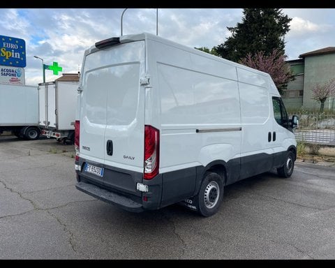 Auto Usate A Ancona | Iveco Daily (2014-->) Daily 35S16Sv 2.3Hpt Pm-Sl-Tm Furgone