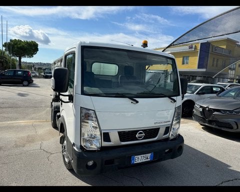 Auto Usate A Ancona | Nissan Cabstar Nt400/ 4ªs. Nt400 35.12 2.5 Dci 122 Cv Pc-Rg Cabinato