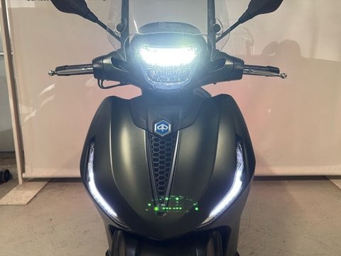 Moto Usate A Napoli | Piaggio Beverly 400 Hpe S Abs-Asr My21